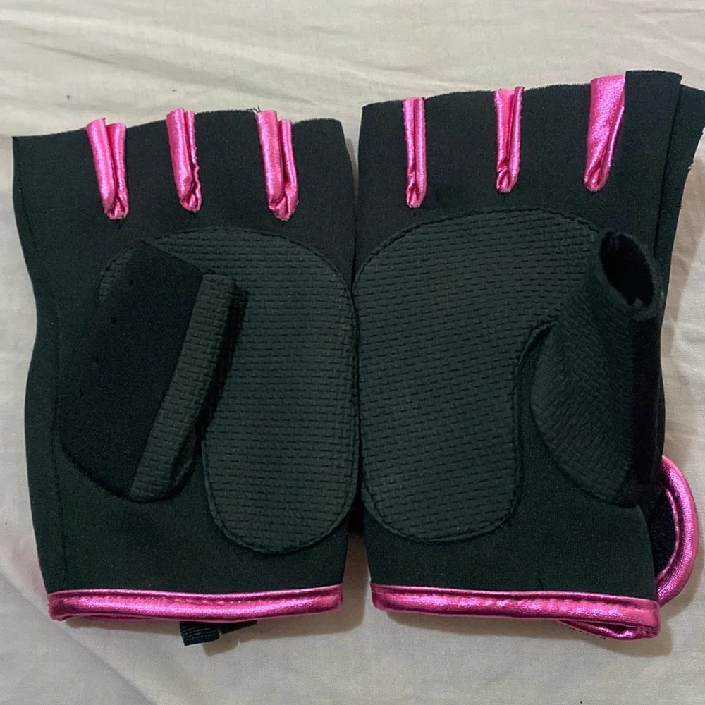 Training gloves - Picture 1 of 3